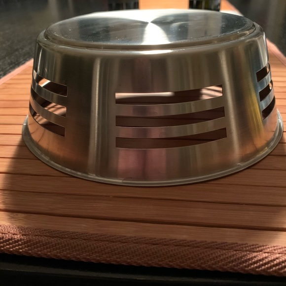 Stainless Steel Round Bread Basket - Picture 4 of 5